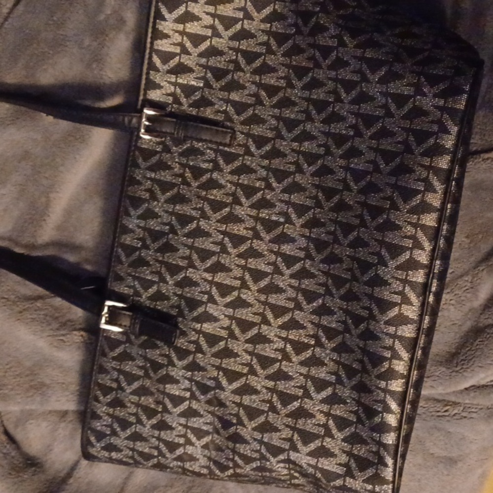 Michael Kors Black and Silver Tote Bag - Picture 4 of 11
